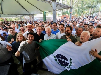 Prefeito Padre Gianny participa de encontro com o Governador Ratinho Junior em Apucarana