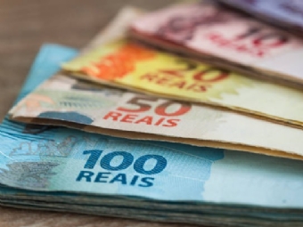 Sal�rio m�nimo vai para R$ 1.621 a partir de 2026